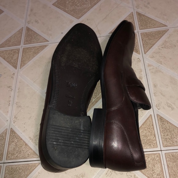 Hugo Boss Dress Shoes - Picture 5 of 5